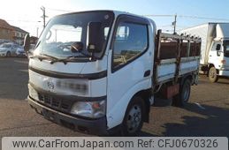 hino dutro 2004 -HINO--Hino Dutoro XZU301M-0007695---HINO--Hino Dutoro XZU301M-0007695-