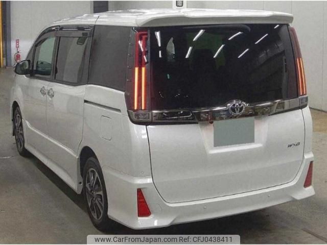 toyota noah 2021 quick_quick_3BA-ZRR80W_0703020 image 2