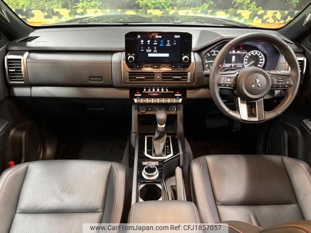 mitsubishi triton 2024 CFJ1857057 image 2