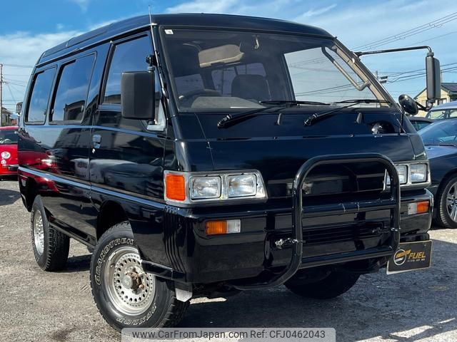 mitsubishi delica-starwagon 1990 GOO_JP_700070884830241114005 image 1