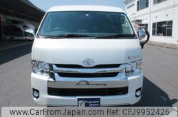 toyota hiace-wagon 2020 GOO_JP_700100180330240630001