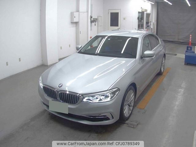 bmw 5-series 2017 quick_quick_LDA-JC20_WBAJC32020G938659 image 1