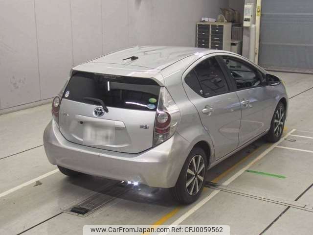 toyota aqua 2012 -TOYOTA 【尾張小牧 530ﾁ3348】--AQUA DAA-NHP10--NHP10-6038954---TOYOTA 【尾張小牧 530ﾁ3348】--AQUA DAA-NHP10--NHP10-6038954- image 2