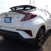 toyota c-hr 2018 REALMOTOR_N2024090323F-10 image 4