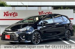 toyota prius-α 2017 CFJ1512538