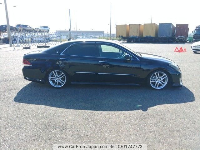 toyota crown 2011 CFJ1747773 image 2