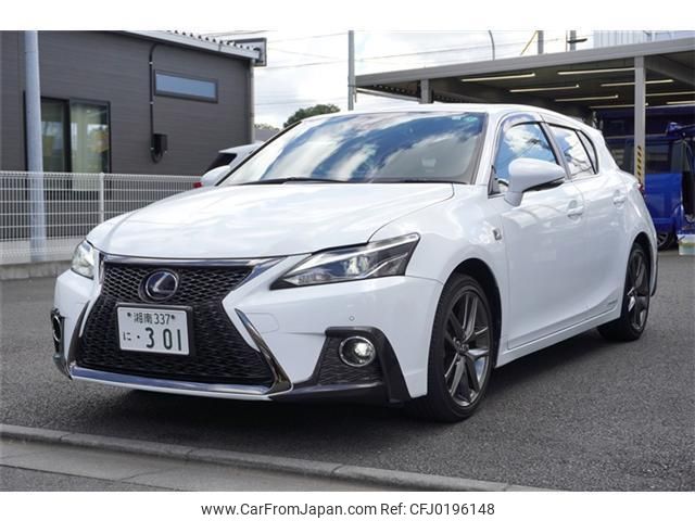 lexus ct 2018 quick_quick_DAA-ZWA10_ZWA10-2323835 image 1