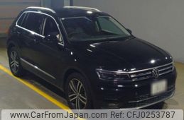 volkswagen tiguan 2018 quick_quick_LDA-5NDFGF_WVGZZZ5NZJW955188