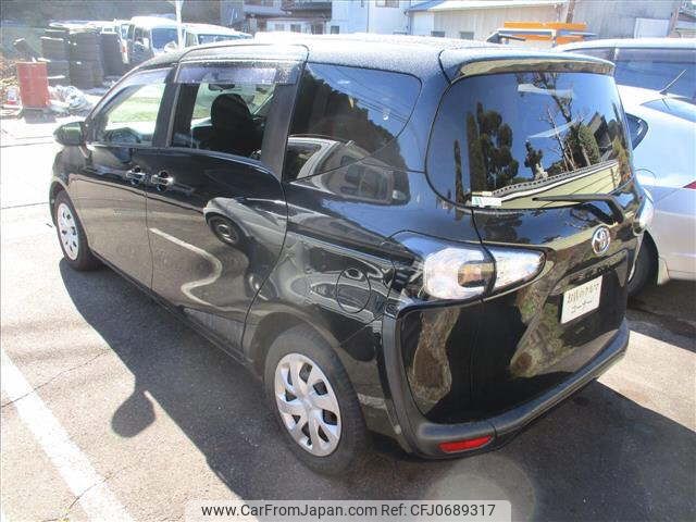 toyota sienta 2016 -TOYOTA--Sienta NSP170G-7038554---TOYOTA--Sienta NSP170G-7038554- image 2