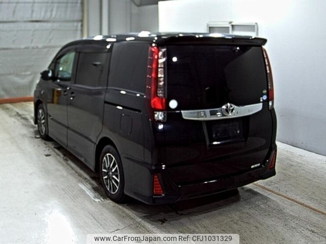 toyota noah 2016 -TOYOTA--Noah ZRR80W-0217121---TOYOTA--Noah ZRR80W-0217121- image 2
