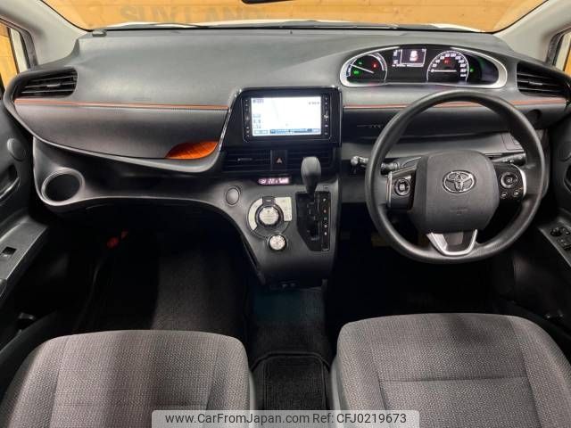 toyota sienta 2020 -TOYOTA--Sienta 6AA-NHP170G--NHP170-7202155---TOYOTA--Sienta 6AA-NHP170G--NHP170-7202155- image 2