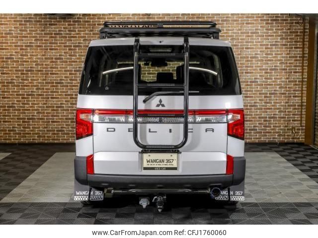 mitsubishi delica-d5 2023 CFJ1760060 image 2