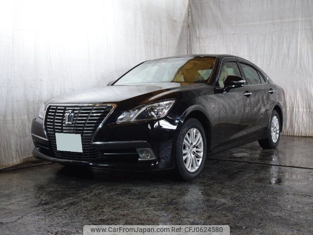 toyota crown 2014 -TOYOTA--Crown GRS211--6005358---TOYOTA--Crown GRS211--6005358- image 1