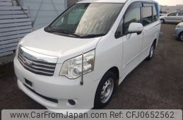 toyota noah 2010 -TOYOTA--Noah ZRR70G-0354318---TOYOTA--Noah ZRR70G-0354318-