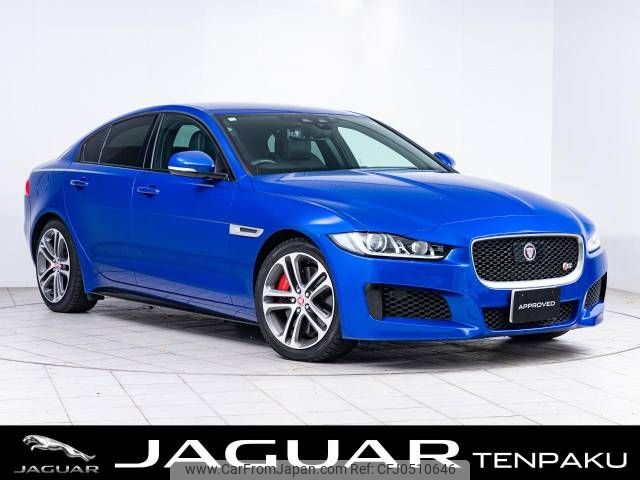 jaguar xe 2018 -JAGUAR--Jaguar XE CBA-JA3VA--SAJAB4AVXHA957551---JAGUAR--Jaguar XE CBA-JA3VA--SAJAB4AVXHA957551- image 1