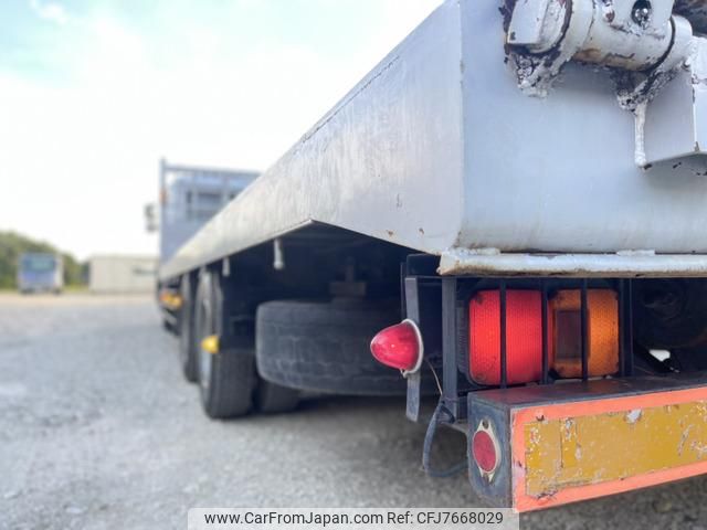 1990 Hino Super Dolphin 2WD - Car Price $43,561
