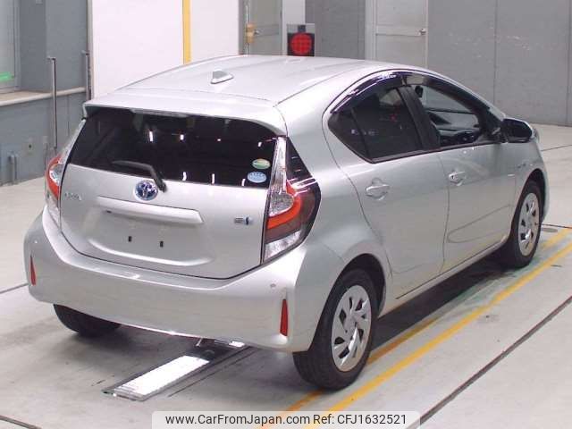 toyota aqua 2020 CFJ1632521 image 2