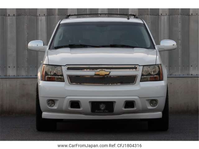 chevrolet suburban 2007 CFJ1804316 image 2