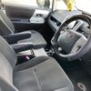toyota noah 2011 -TOYOTA--Noah DBA-ZRR70G--ZRR70-0409969---TOYOTA--Noah DBA-ZRR70G--ZRR70-0409969- image 13