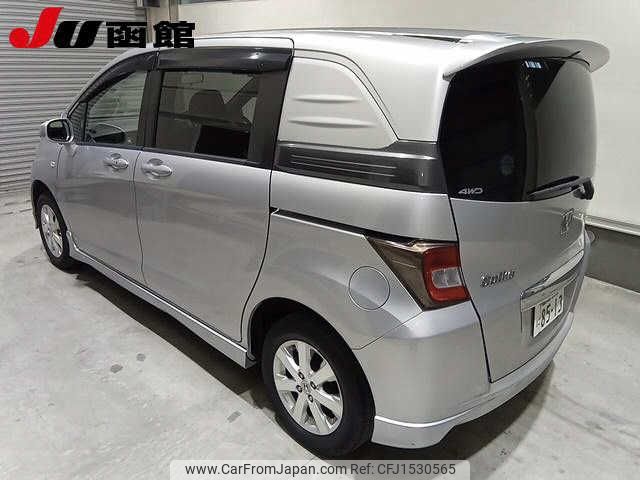 honda freed-spike 2011 CFJ1530565 image 2