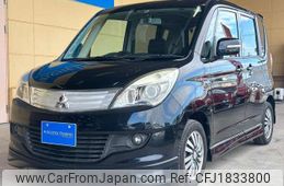 mitsubishi delica-d2 2011 CFJ1833800