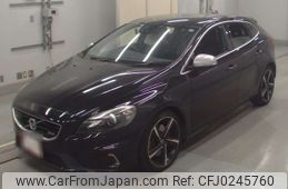 volvo v40 2013 -VOLVO--Volvo V40 MB5204T-YV1MV6350E2082890---VOLVO--Volvo V40 MB5204T-YV1MV6350E2082890-