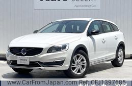volvo v60 2016 quick_quick_FD4204T_YV1FZA8RDH1026685