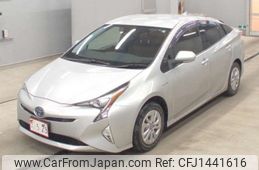 toyota prius 2018 -TOYOTA--Prius DAA-ZVW55--ZVW55-8062029---TOYOTA--Prius DAA-ZVW55--ZVW55-8062029-