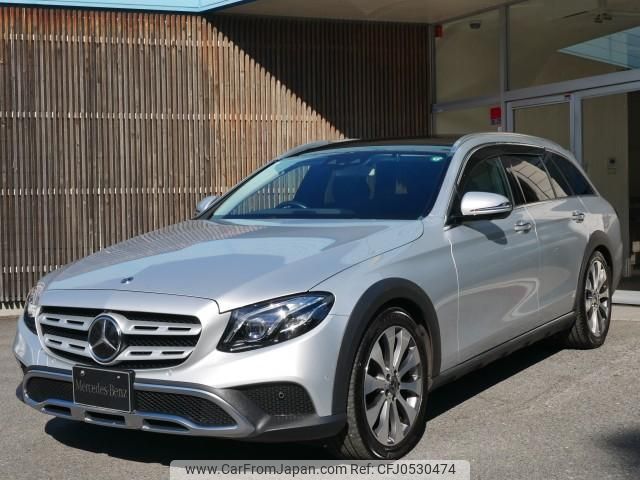 mercedes-benz e-class 2018 quick_quick_LDA-213217_WDD2132172A491613 image 1