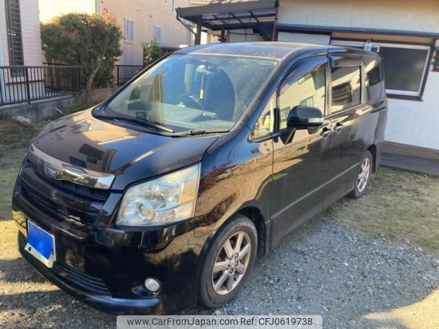 toyota noah 2010 -TOYOTA--Noah DBA-ZRR70W--ZRR70-0284686---TOYOTA--Noah DBA-ZRR70W--ZRR70-0284686- image 2