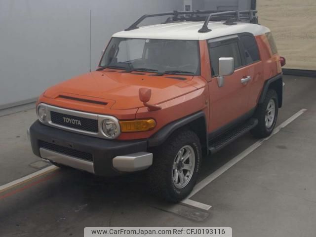 toyota fj-cruiser 2013 quick_quick_CBA-GSJ15W_0125060 image 2