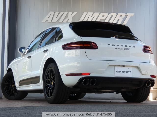porsche macan 2016 quick_quick_J1H2_WP1ZZZ95ZHLB61003 image 2