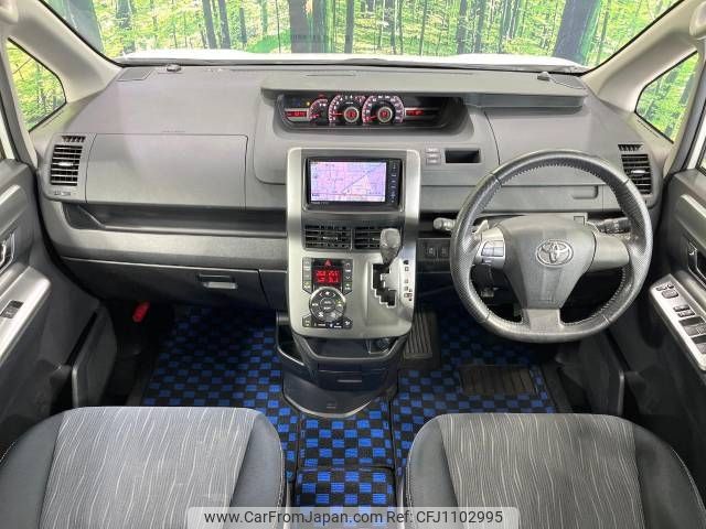 toyota voxy 2012 -TOYOTA--Voxy DBA-ZRR70W--ZRR70-0514546---TOYOTA--Voxy DBA-ZRR70W--ZRR70-0514546- image 2