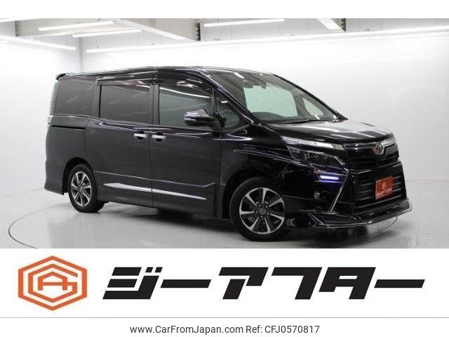 toyota voxy 2018 -TOYOTA--Voxy DBA-ZRR80W--ZRR80-0418422---TOYOTA--Voxy DBA-ZRR80W--ZRR80-0418422- image 1