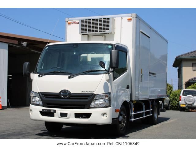 hino dutro 2019 GOO_NET_EXCHANGE_0230013A30250430W001 image 1