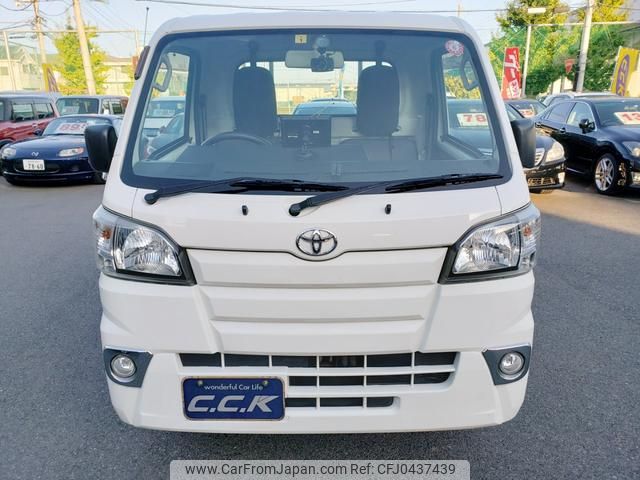 toyota pixis-truck 2017 GOO_JP_700102024930241112003 image 2