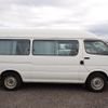 toyota hiace-commuter 2001 REALMOTOR_N2024100396F-12 image 5