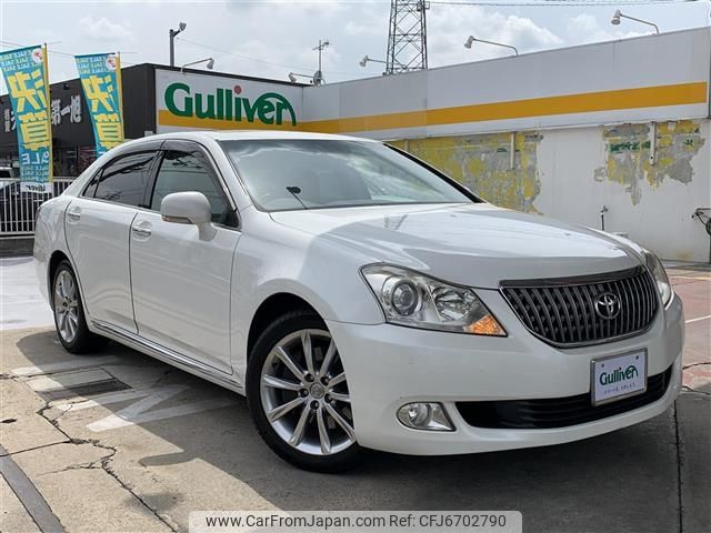 toyota crown-majesta 2010 -TOYOTA--Crown Majesta DBA-URS206--URS206-1003447---TOYOTA--Crown Majesta DBA-URS206--URS206-1003447- image 1