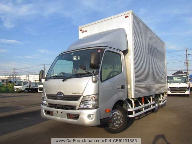 hino dutro 2015 -HINO--Hino Dutoro TKG-XZU710M--XZU710M-0014717---HINO--Hino Dutoro TKG-XZU710M--XZU710M-0014717- image 1