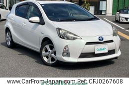 toyota aqua 2013 -TOYOTA--AQUA DAA-NHP10--NHP10-2181330---TOYOTA--AQUA DAA-NHP10--NHP10-2181330-