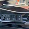 toyota c-hr 2017 58 image 37