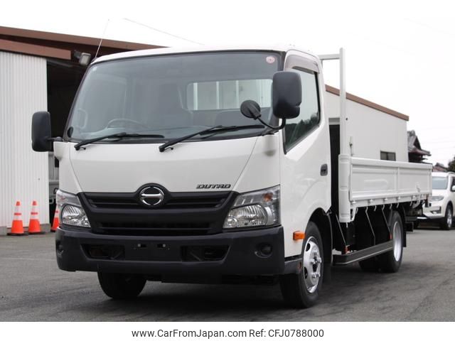 hino dutro 2017 GOO_NET_EXCHANGE_0230013A30250222W002 image 1