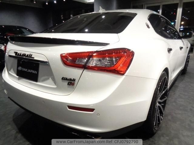 maserati ghibli 2014 -MASERATI--Maserati Ghibli MG30AA--ZAMRT57J001113302---MASERATI--Maserati Ghibli MG30AA--ZAMRT57J001113302- image 2