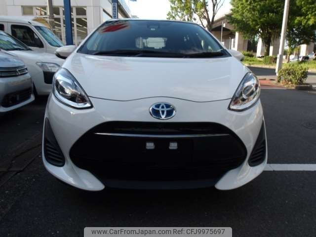 toyota aqua 2018 -TOYOTA--AQUA DAA-NHP10--NHP10-6745755---TOYOTA--AQUA DAA-NHP10--NHP10-6745755- image 1