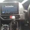 toyota voxy 2018 CFJ8578616 image 14