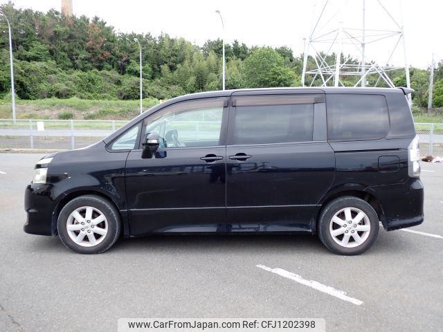toyota voxy 2007 NIKYO_LB15888 image 2