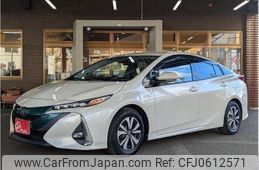 toyota prius-phv 2018 -TOYOTA--Prius PHV DLA-ZVW52--ZVW52-3049063---TOYOTA--Prius PHV DLA-ZVW52--ZVW52-3049063-