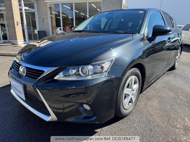 lexus ct 2016 quick_quick_ZWA10_2273413 image 1