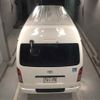 toyota hiace-van 2004 CFJ1782960 image 9