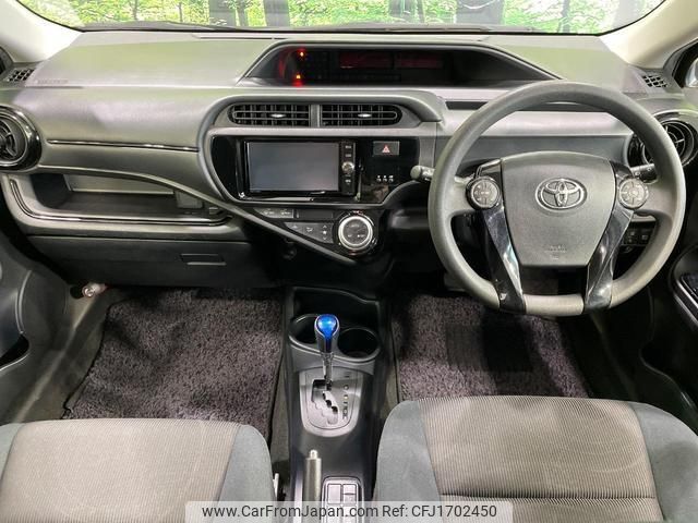 toyota aqua 2017 CFJ1702450 image 2